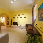 Tecla House * La Spezia