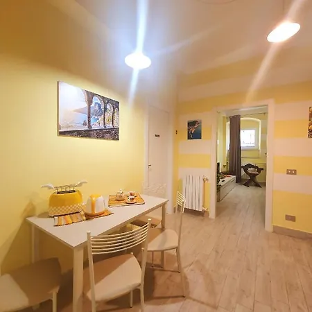 Tecla House 斯培西亚