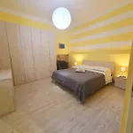 Tecla House Apartment