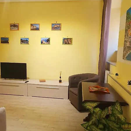 Tecla House *